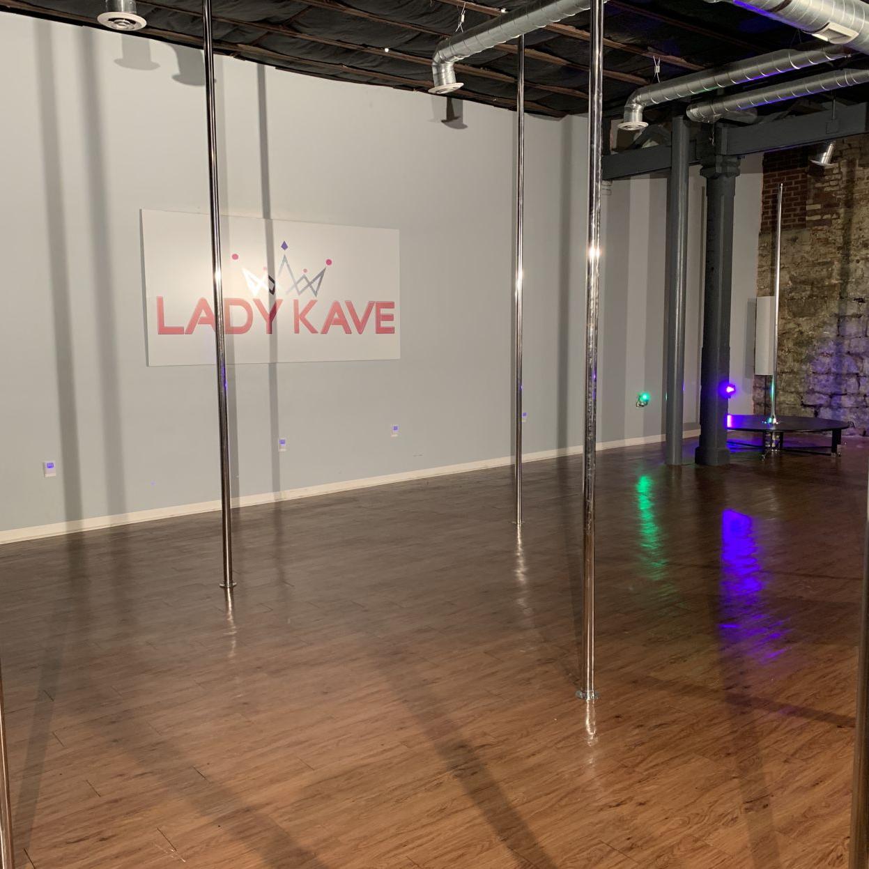POLE DANCE - Lady Kave Dance Studio.jpeg